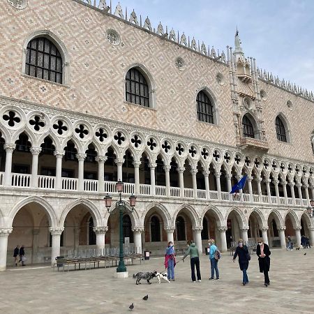 Venice Venezia ,Ghetto,Biennale, Campo Maddalena Ngoại thất bức ảnh
