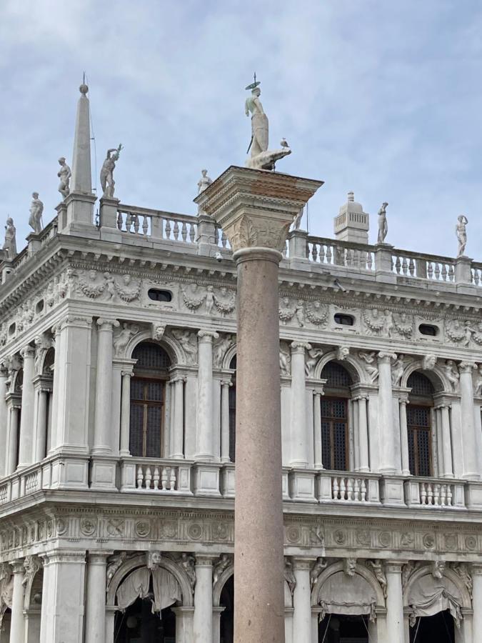 Venice Venezia ,Ghetto,Biennale, Campo Maddalena Ngoại thất bức ảnh